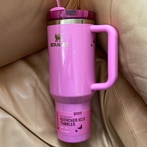 NEW Stanley 40oz Wicked Tumbler Pink Glinda